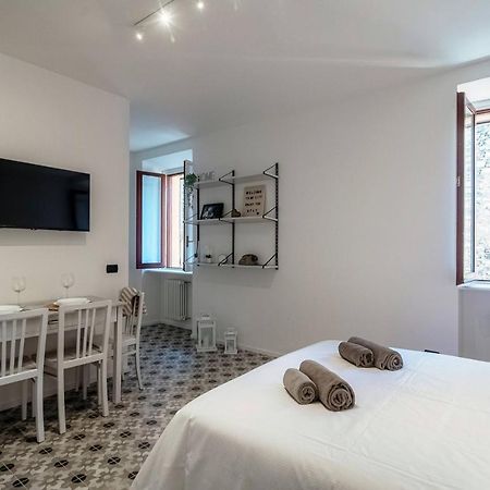 Villa Cesare 22 - The House Of Travelers Como Exterior foto